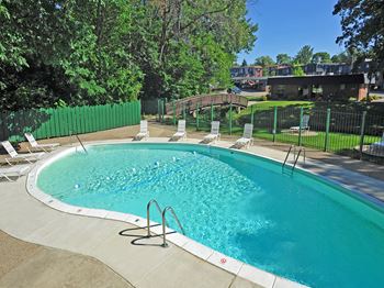 Pool View at Timberbrook Apartments, Illinois, 61614